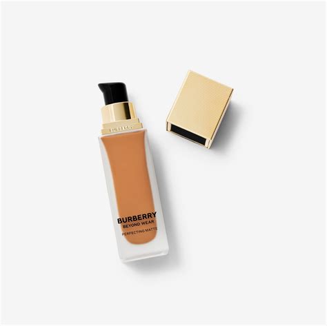 burberry beyond wear perfecting foundation